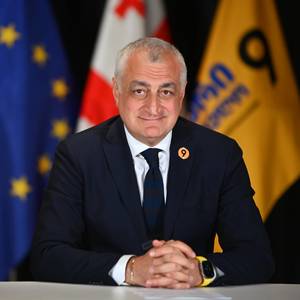 მამუკა ხაზარაძე