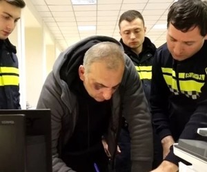 ალეკო ელისაშვლს თბილისის საქალაქო სასამართლოს კანცელარიის დაწვის მცდელობისთვის ბრალს დღეს წარუდგენენ